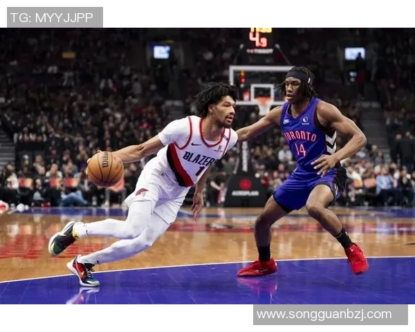 夏普风车灌篮惊艳赛场,开拓者官方盛赞艺术杰作 夏普风车灌篮惊艳赛场,开拓者官方盛赞艺术杰作